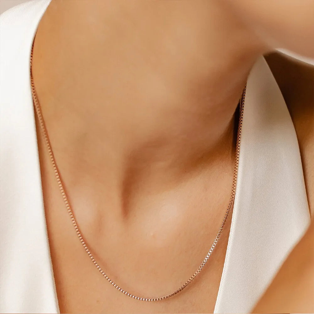 Elegant 14K Gold Plated Stainless Steel Box Chain Necklace for Women 1.5mm Thin Venetian Link Choker Jewelry Gift Non-Tarnish